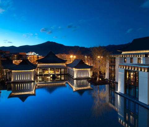 Potala Palast view @The St. Regis Lhasa Resort, Tibet Himalaya Mountain, China