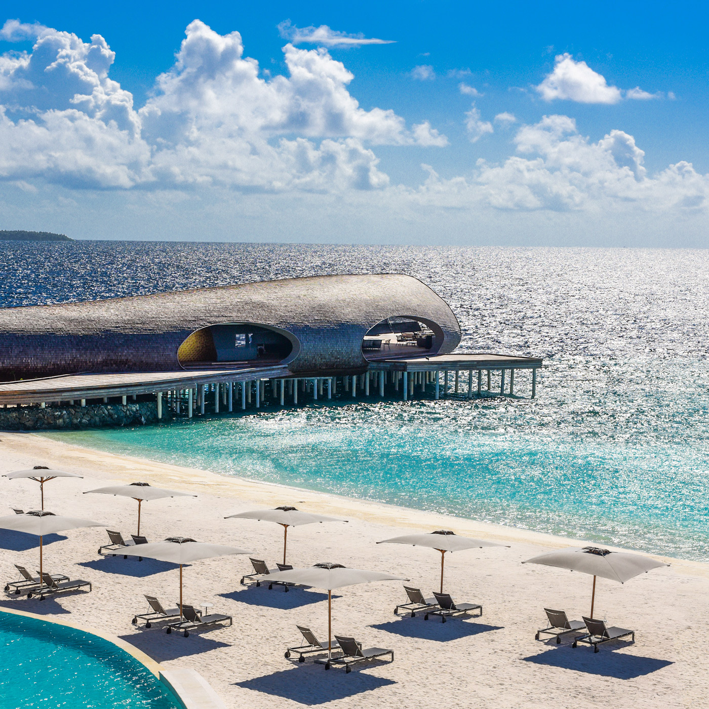 SR-Maldives-Beach-with-Whale-Bar_Square